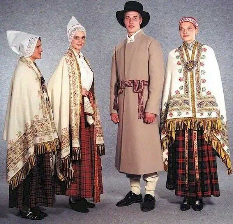 Латышский национальный костюм | описание и фото